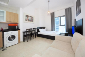 Signature Holiday Homes- Zumurud Tower Studio Apartment, Dubai Marina